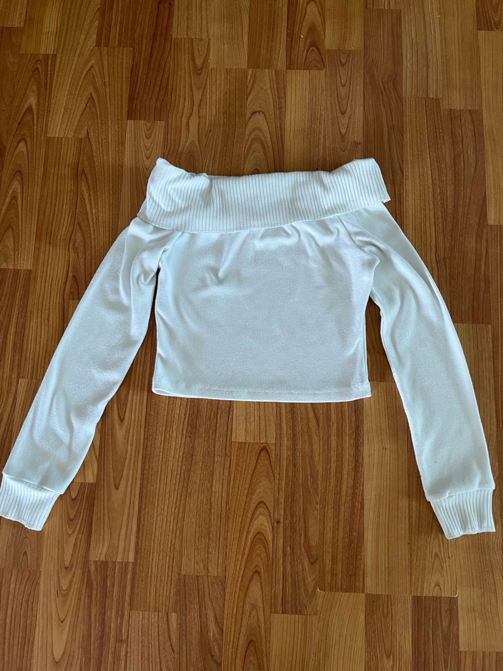 Off-the-Shoulder White Ribbed Cuff Sweater